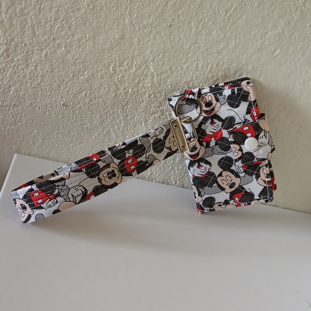Mickey mouse wallet Mickey keychain set Christmas gift card holder